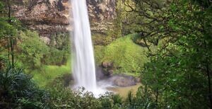 Lower Bridal Veil Falls