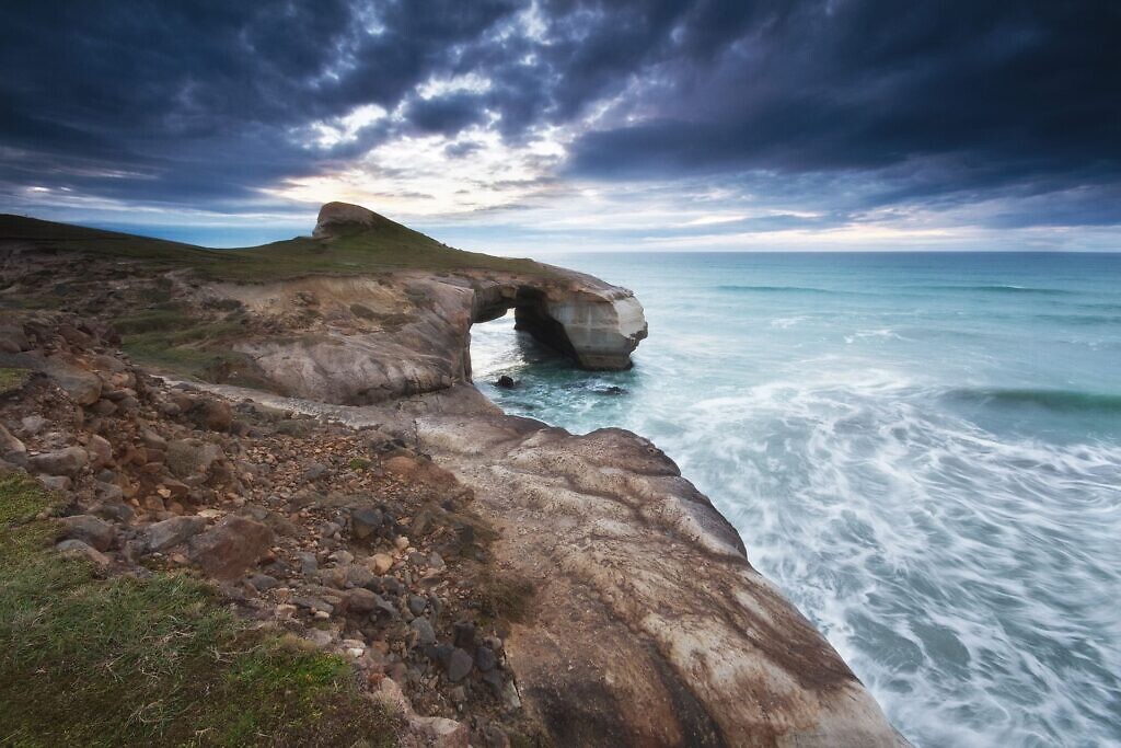 Tunnel Beach