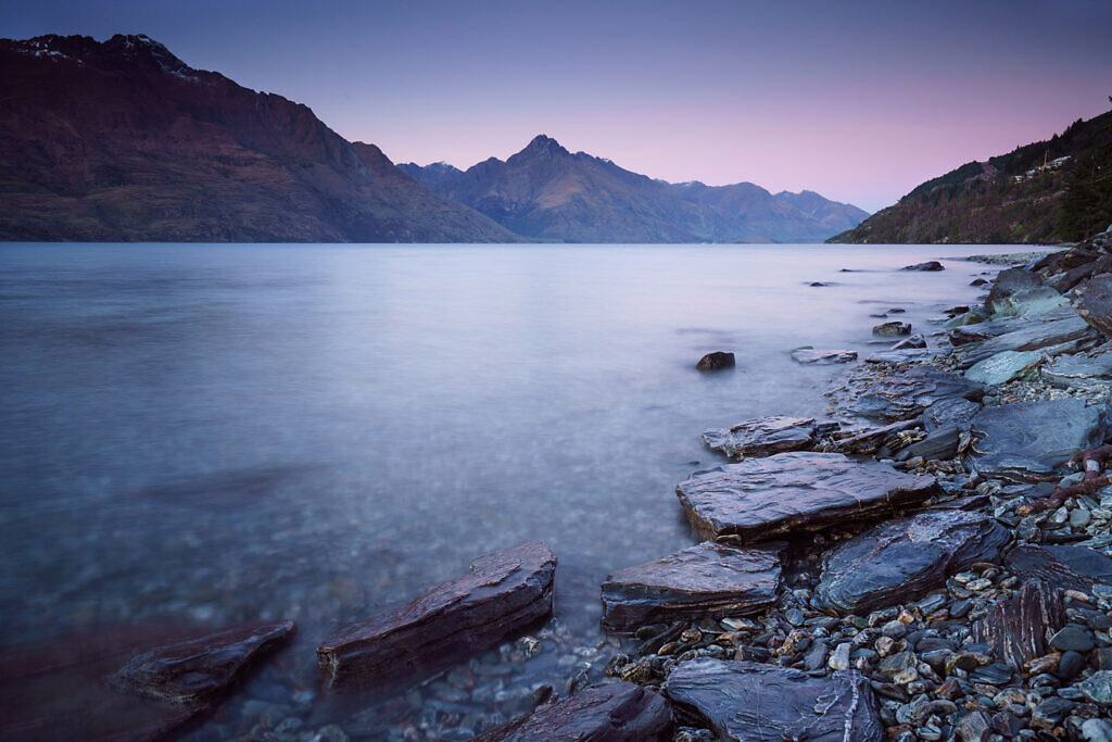 Lake Wakatipu dawn